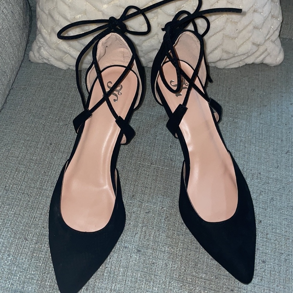 Women Pointy Toe Heels - Picture 3 of 7